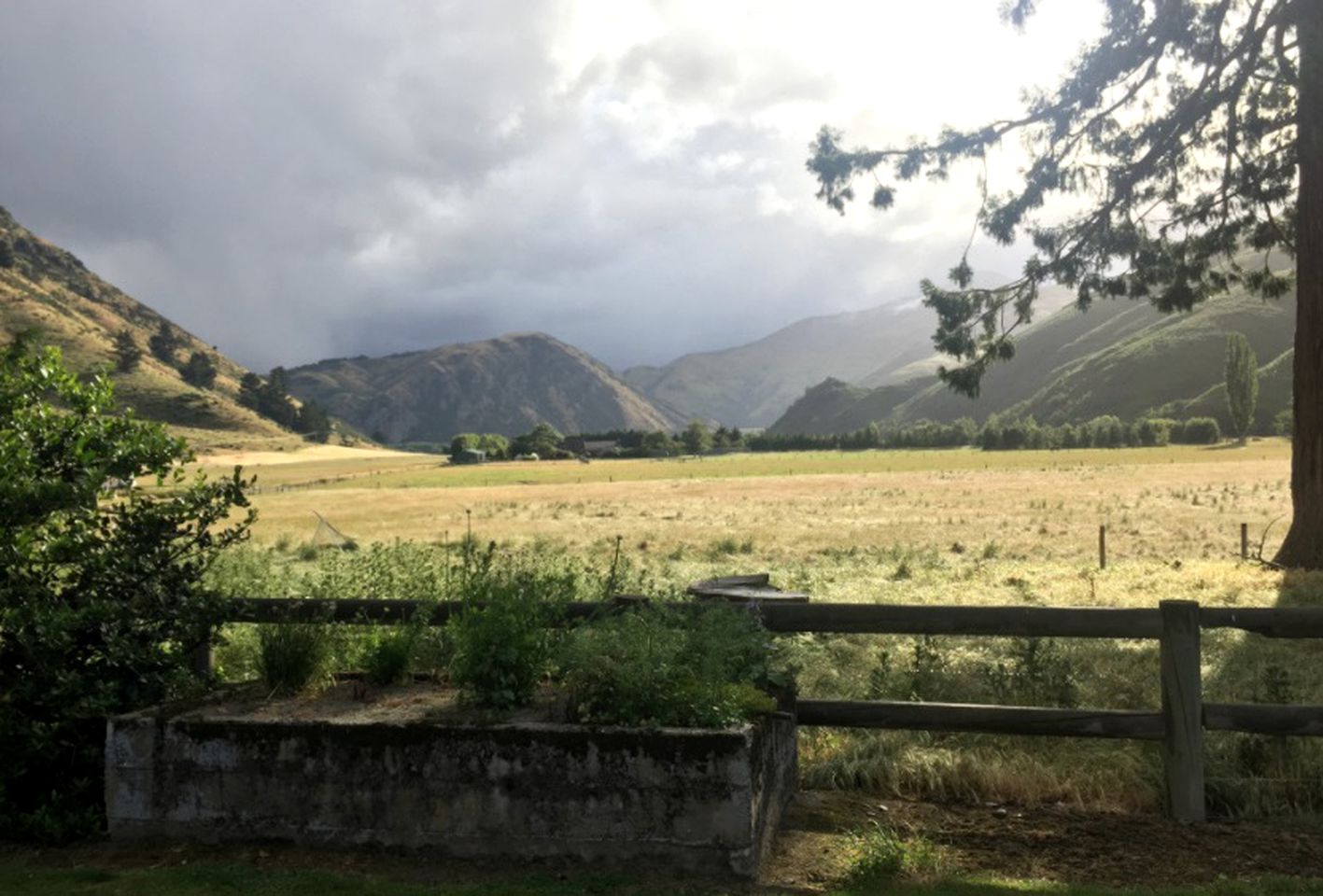 Rural Farm Stay Cottage with Full Kitchen on the South Island of New Zealand