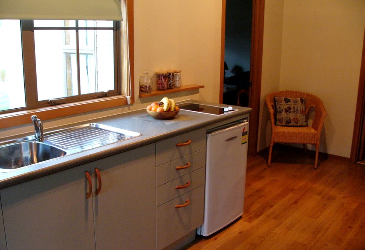 Rural Farm Stay Cottage with Full Kitchen on the South Island of New Zealand