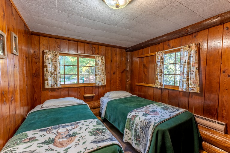 Cabins (United States of America, Orr, Minnesota)