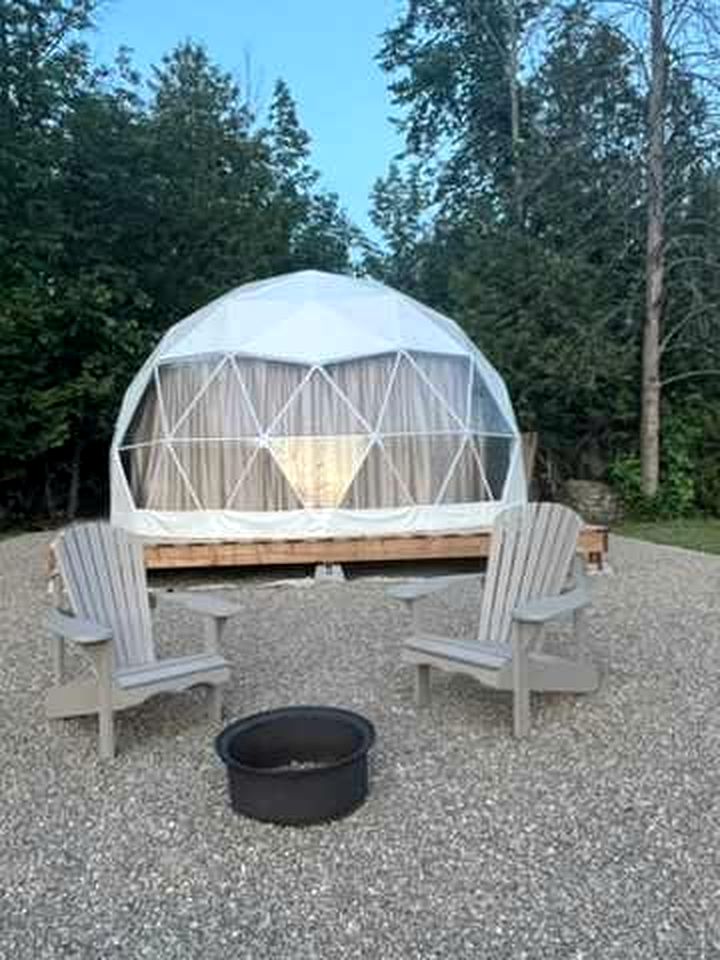 Nordic Luxe Geodome Retreat with Skylight & Forest Views near Tobermory, Ontario