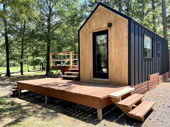 Majestic Nordic Tiny House with Private Deck, Grill and Fire Pit in Arkansas