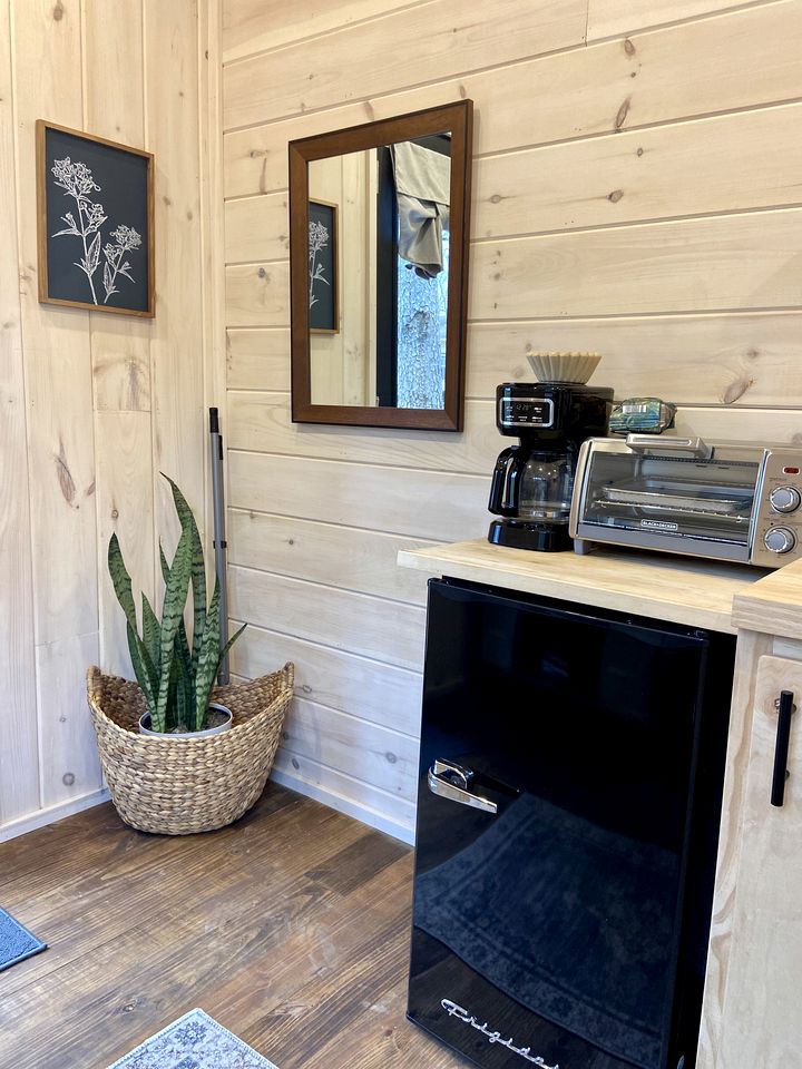 Nordic Tiny House in Boles, AR