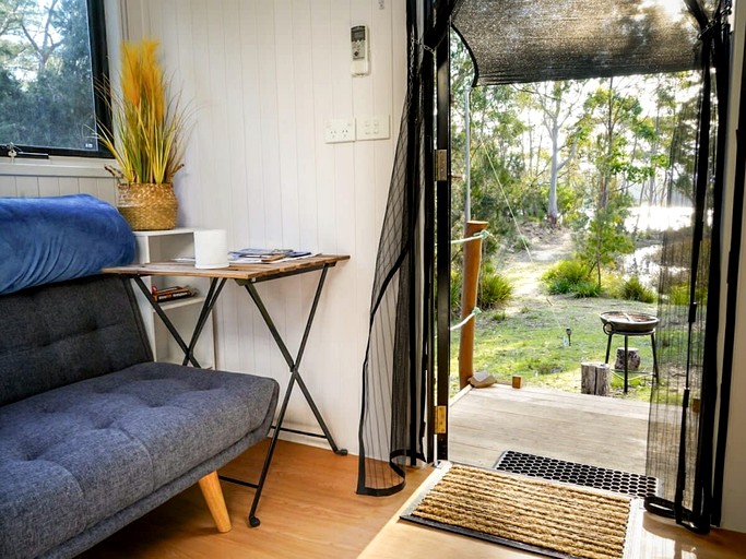 Tiny Houses (Australia, North Bruny, Tasmania)