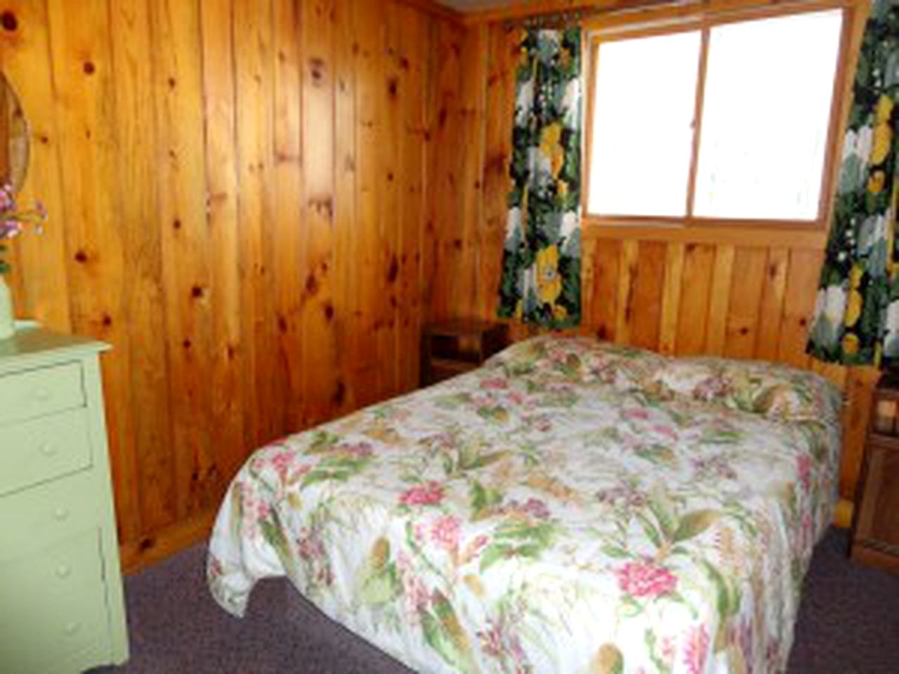 Homespun Cabin in the Woods with Lake Views in Eagle River, Wisconsin