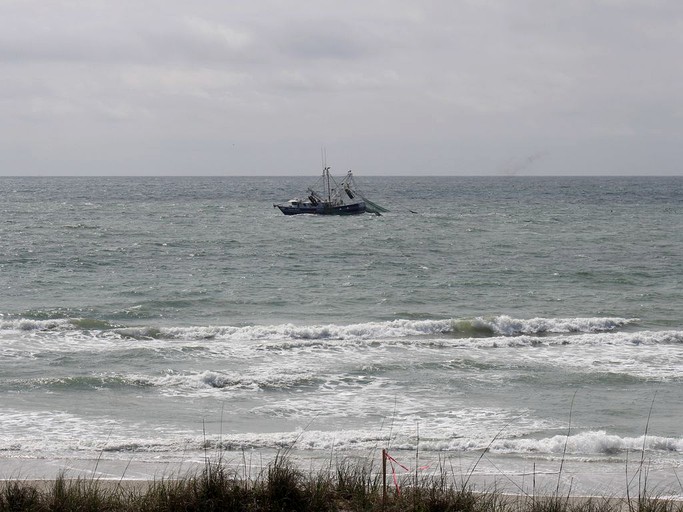 Beach Houses (North Topsail Beach, North Carolina, United States)