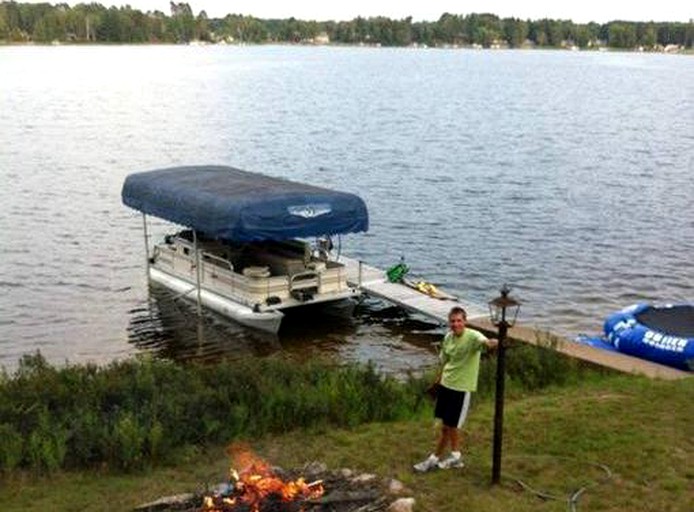 Cabins (Summit Lake, Wisconsin, United States)