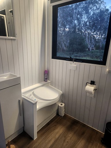 Tiny Houses (Australia, Dadswells Bridge, Victoria)