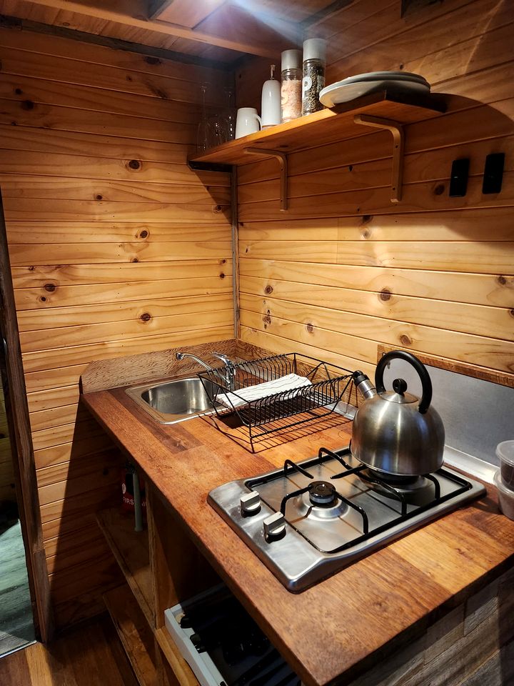 Beautiful Tiny House with Fire Pit in Dadswells Bridge, Victoria