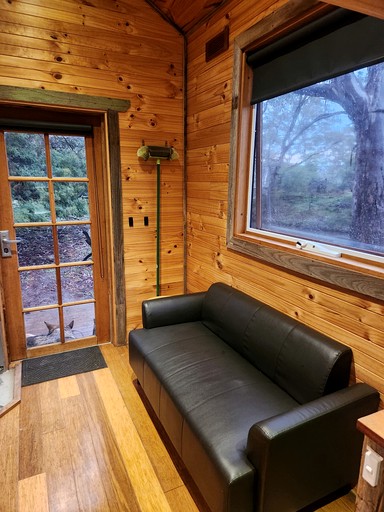 Tiny Houses (Australia, Dadswells Bridge, Victoria)