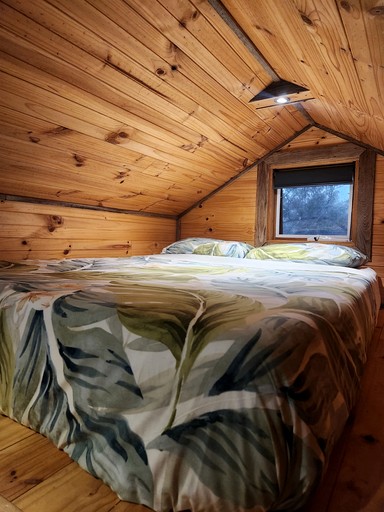 Tiny Houses (Australia, Dadswells Bridge, Victoria)
