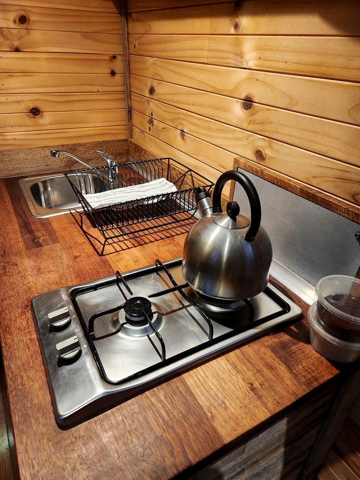 Beautiful Tiny House with Fire Pit in Dadswells Bridge, Victoria