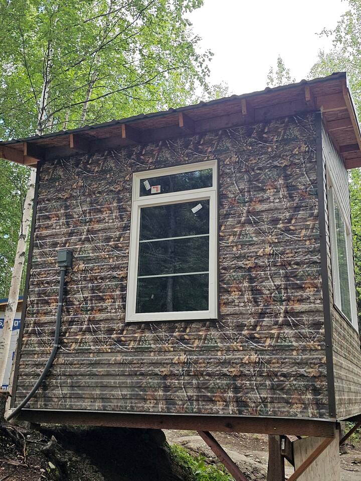 Peaceful Tiny Cabin Escape With Onsite Play Area Close To River Adventures in Houston, Alaska