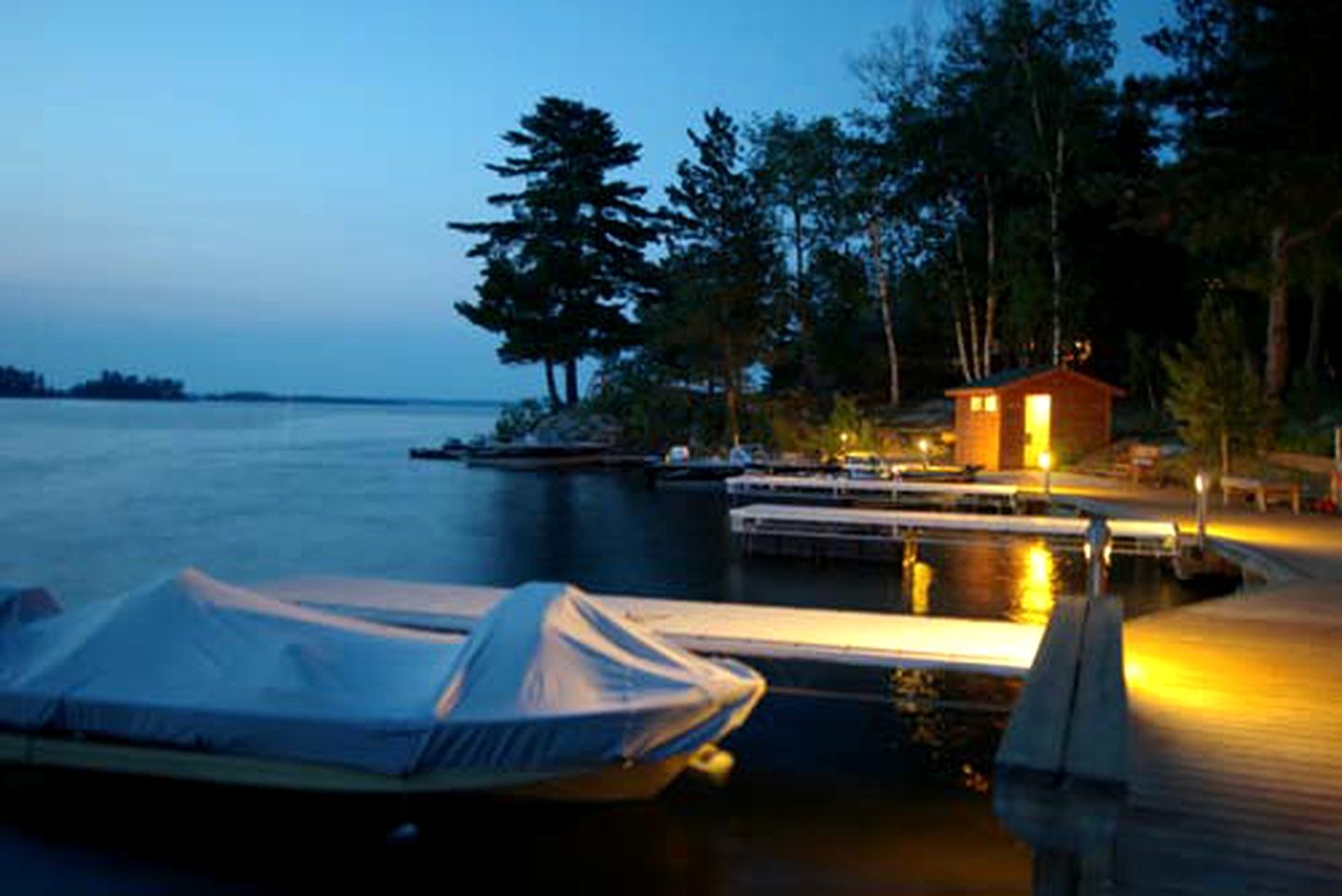 Amazing Cabin Rental in Voyageurs National Park near Lake Kabetogama, Minnesota