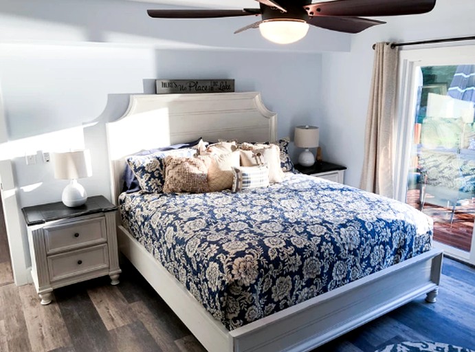 Cabins (Fort Ann, New York, United States)