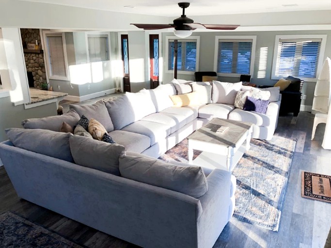 Cabins (Fort Ann, New York, United States)