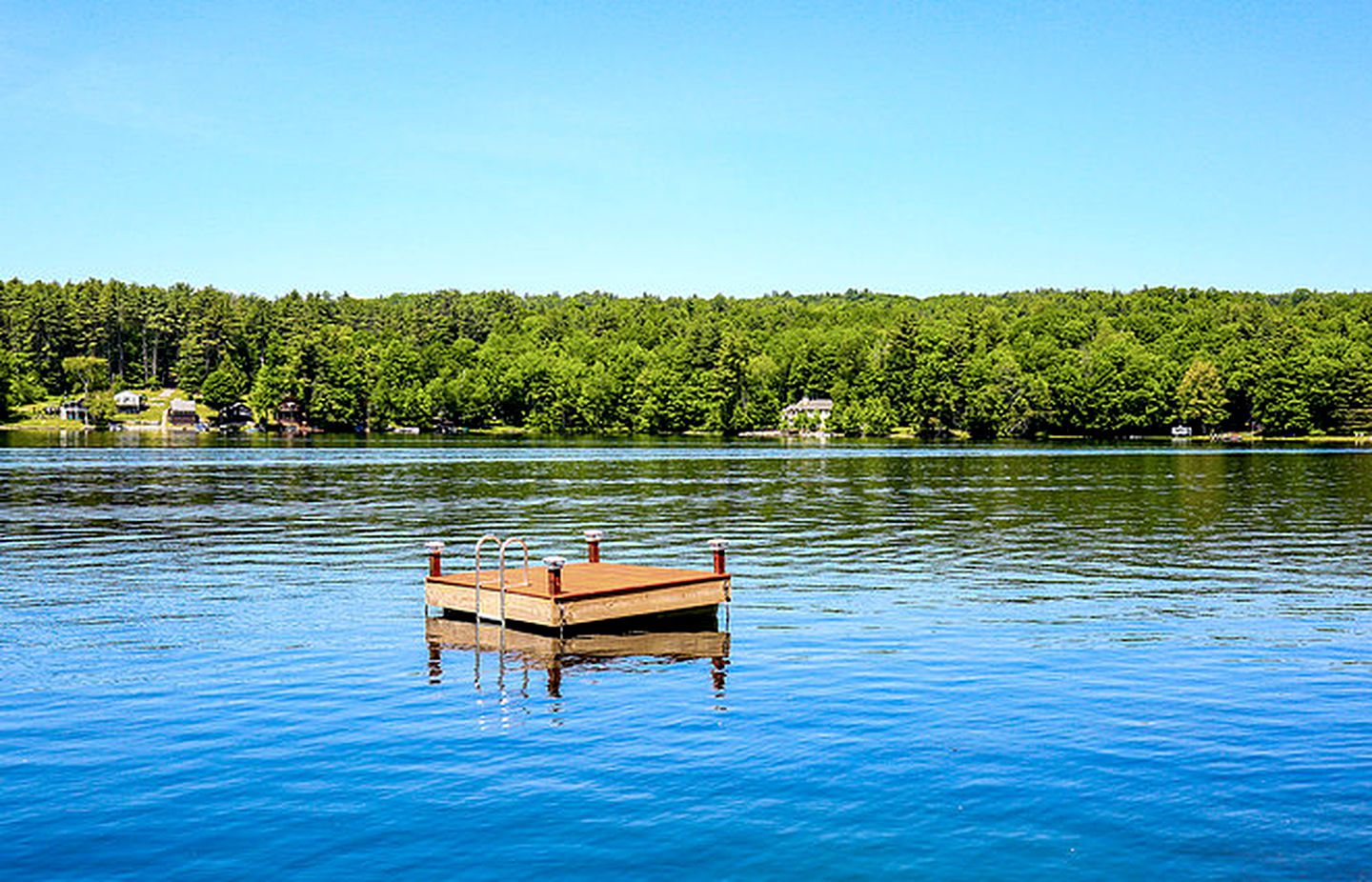 Lakefront Vacation Rental for Group Getaway in Fort Ann, Upstate New York