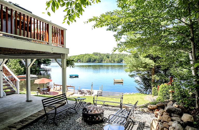 Cottages (Fort Ann, New York, United States)