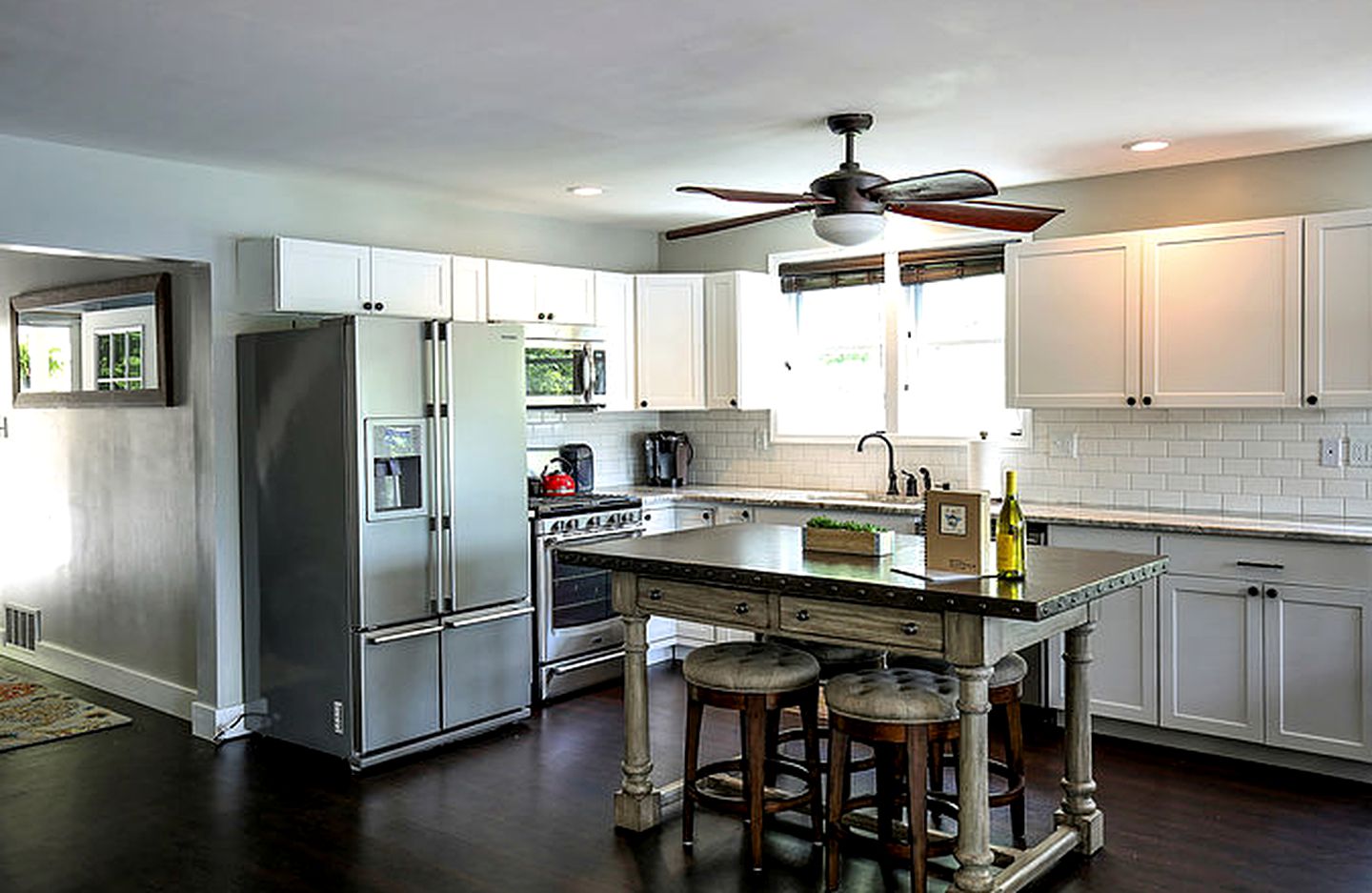 Lakefront Vacation Rental for Group Getaway in Fort Ann, Upstate New York