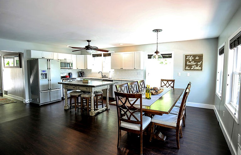 Cottages (Fort Ann, New York, United States)