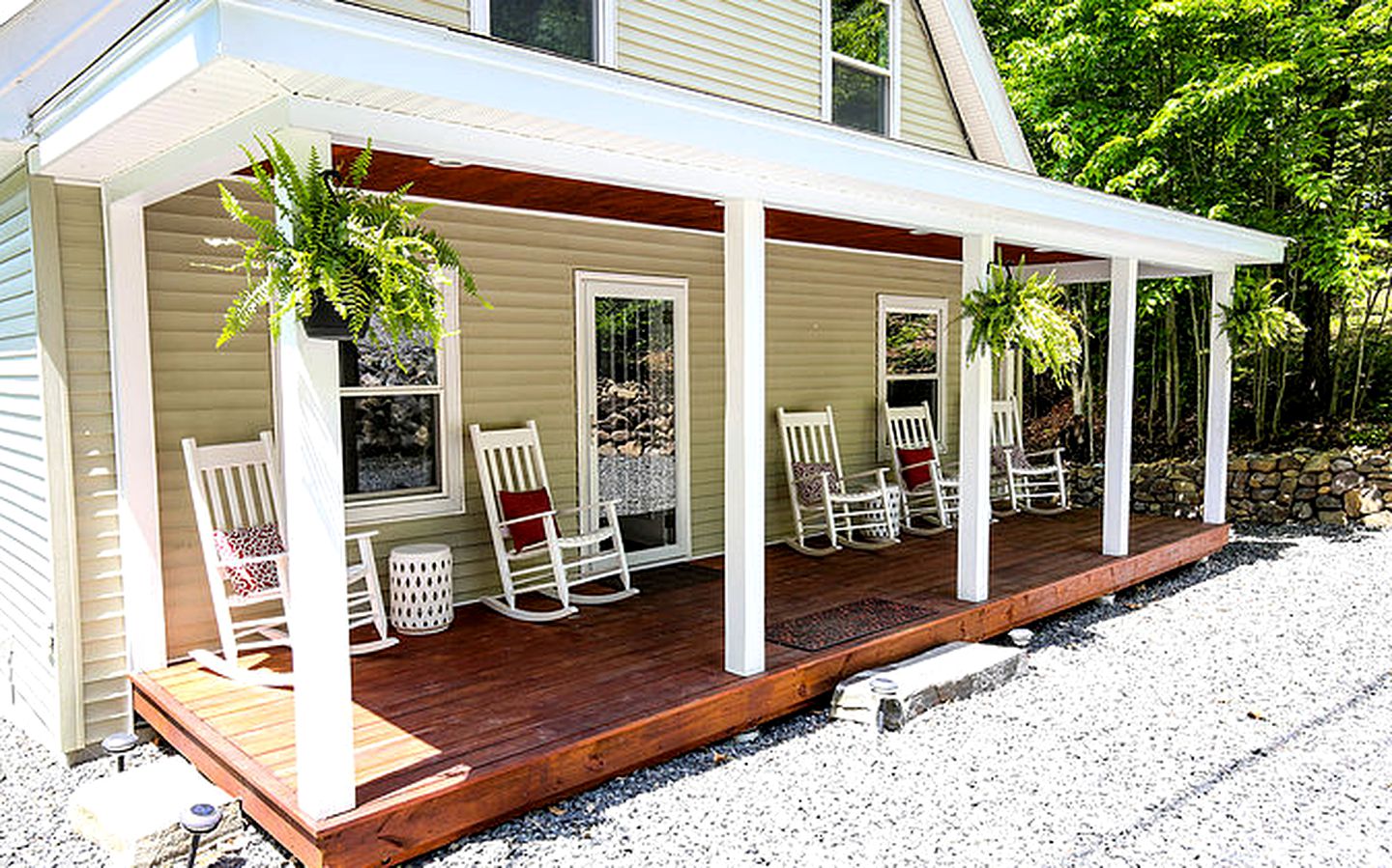 Lakefront Vacation Rental for Group Getaway in Fort Ann, Upstate New York