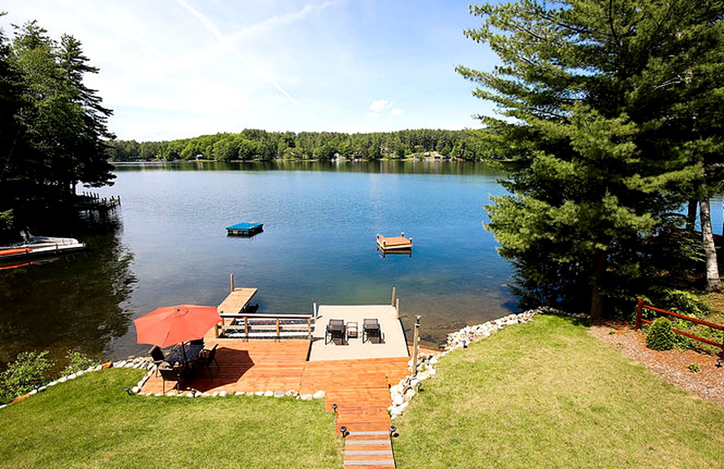 Lakefront Vacation Rental for Group Getaway in Fort Ann, Upstate New York