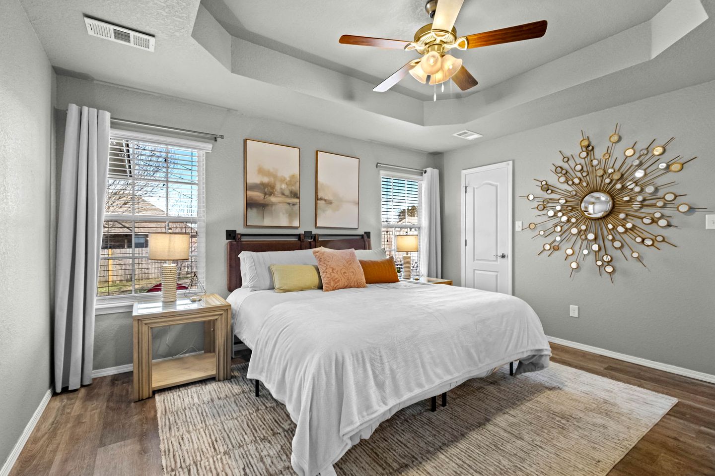 Cozy Retreat w/ Soaker Tub & Family Entertainment Area in Siloam Springs, Arkansas