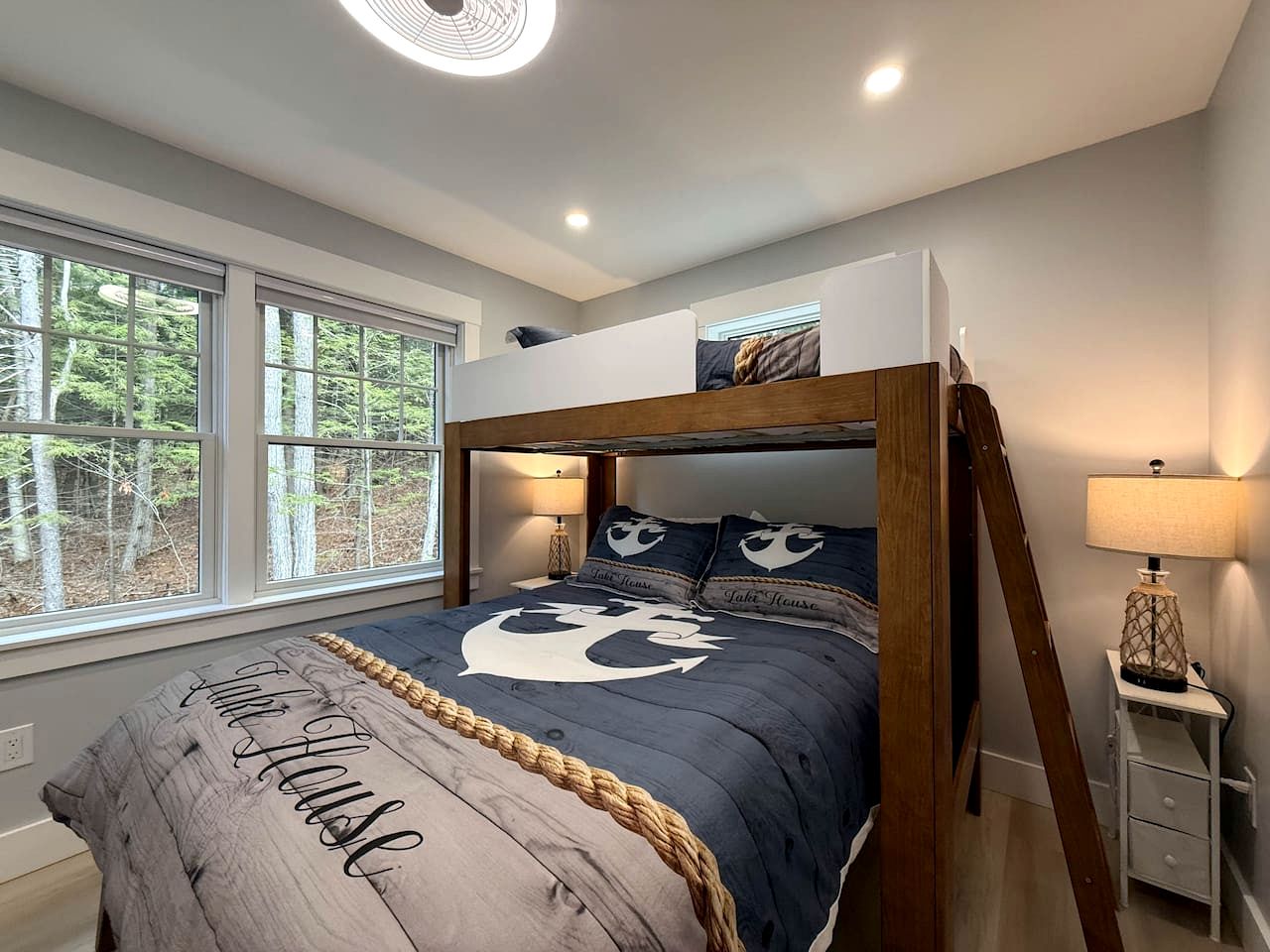 Nautical Chalet Retreat with Hot Tub and Game Room in Conway, New Hampshire