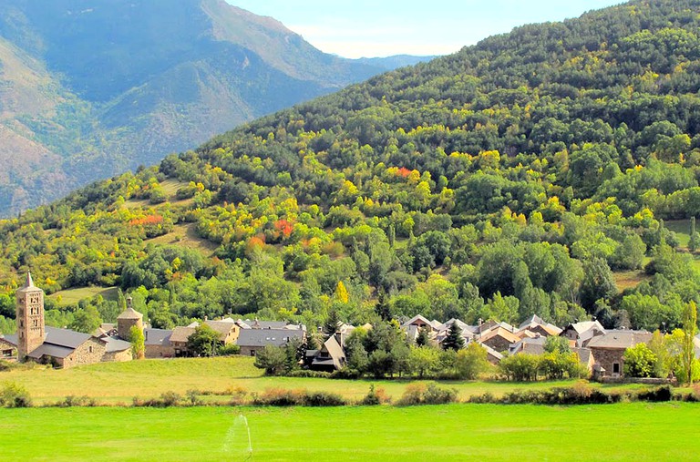 Cabins (Vielha, Catalonia, Spain)