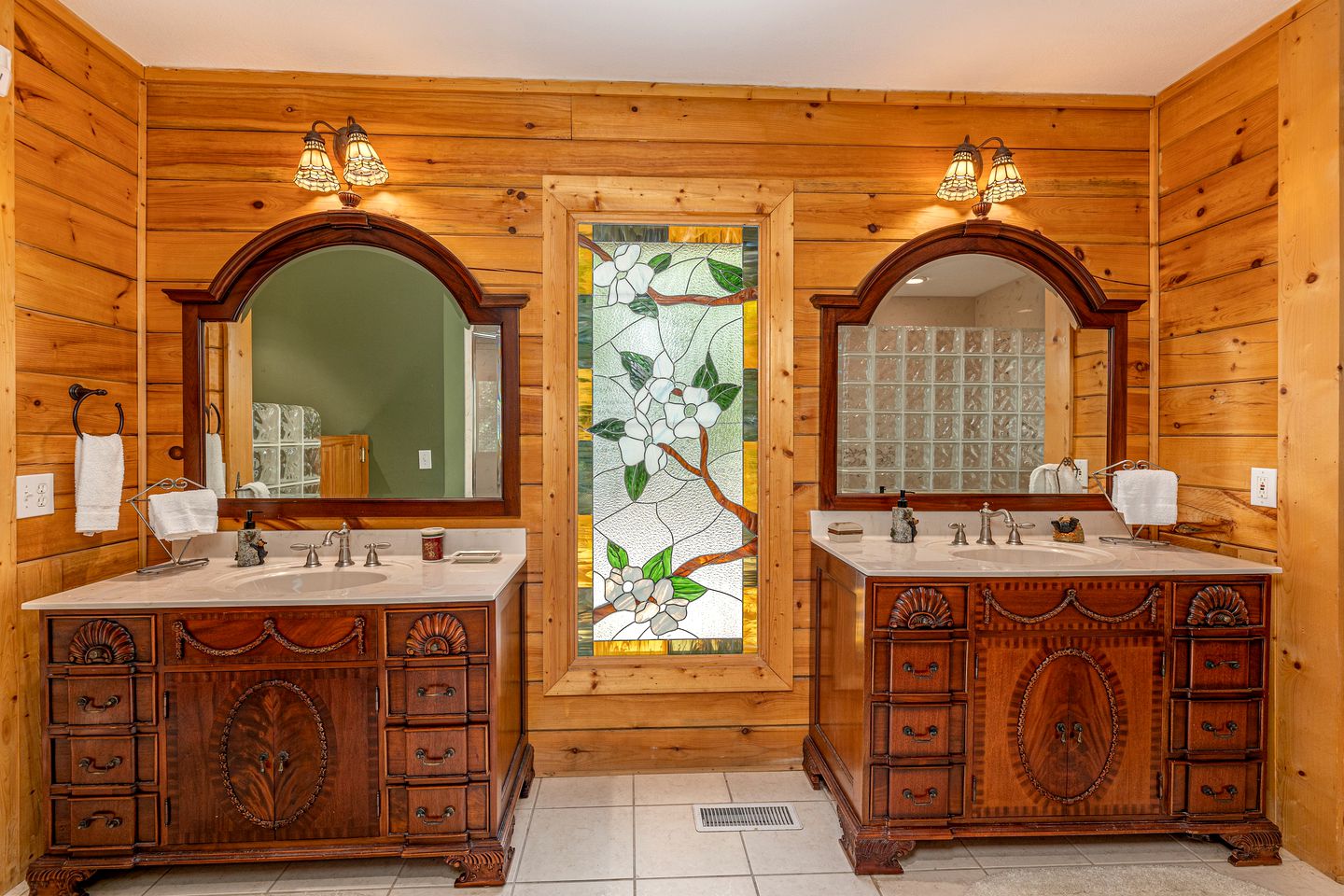 Charming Sevierville Getaway with Stunning Deck and Hot Tub