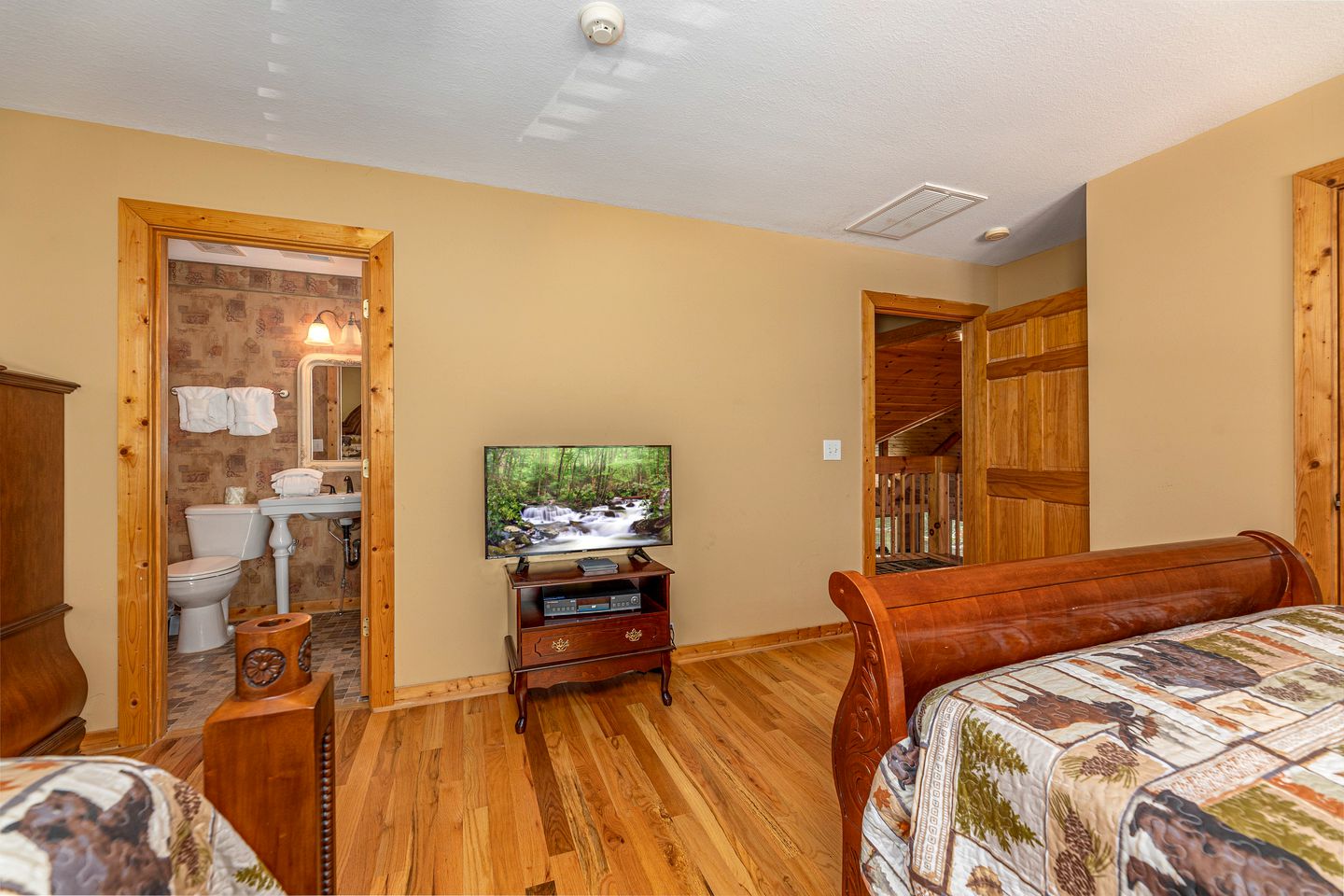 Charming Sevierville Getaway with Stunning Deck and Hot Tub
