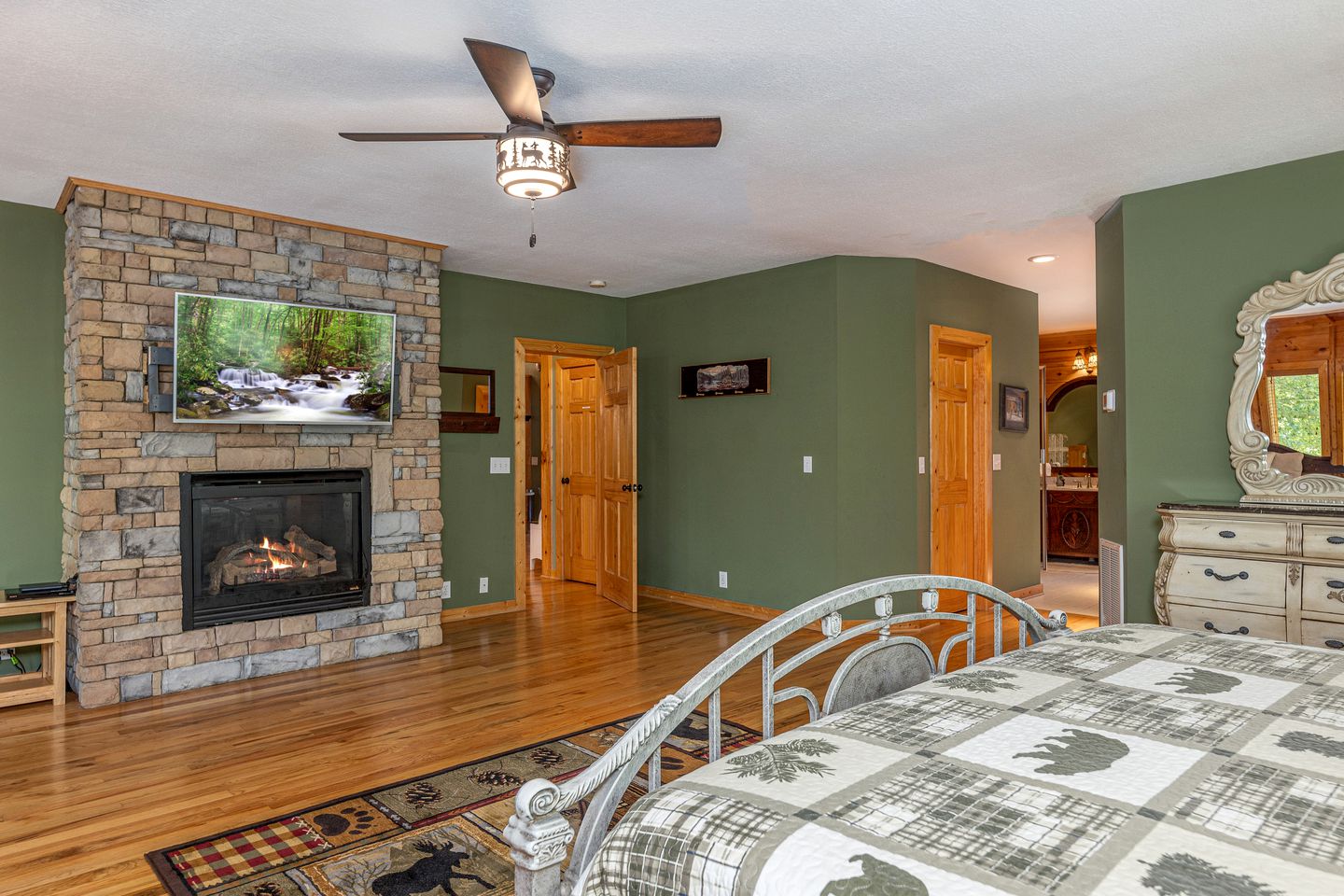 Charming Sevierville Getaway with Stunning Deck and Hot Tub