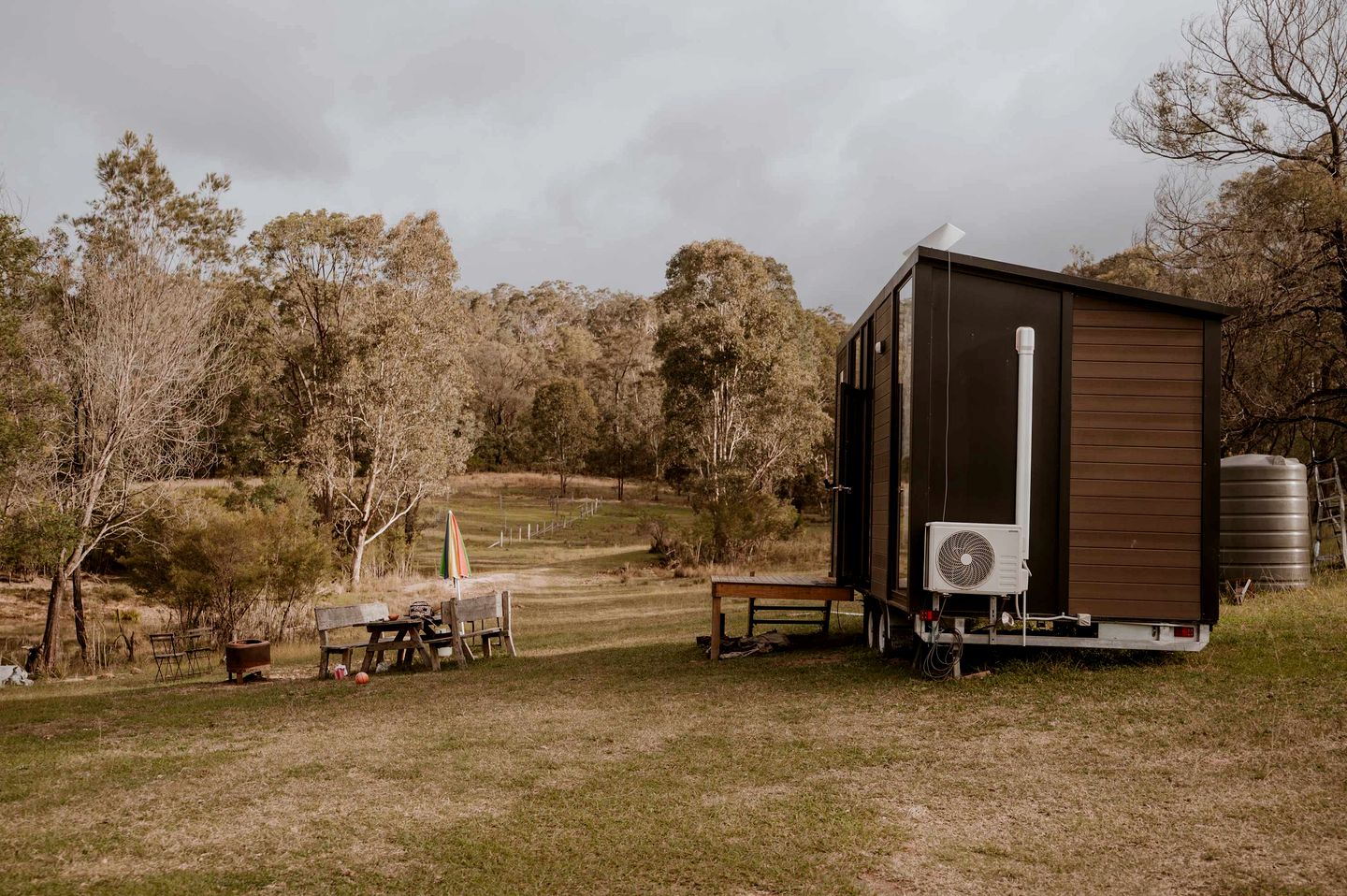 Pet-Friendly NSW Glamping Retreat with Mountain Views