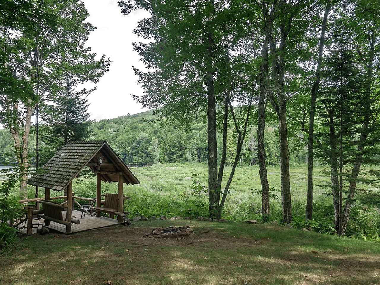 Lakefront Log Cabin Rental in Adirondack Park