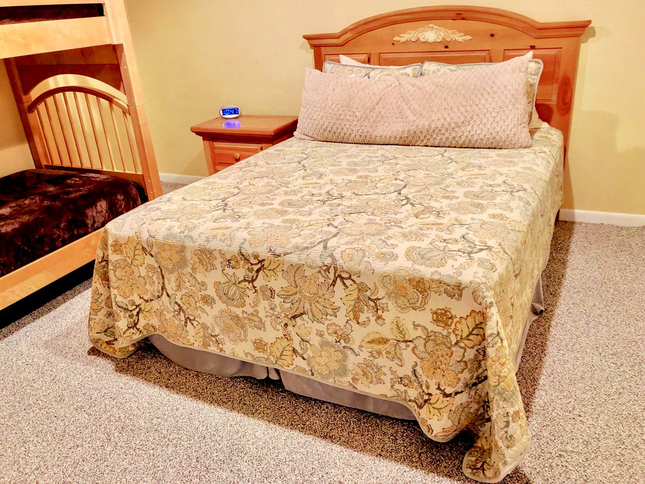 Slopeside Bretton Woods Resort Cottage for Families