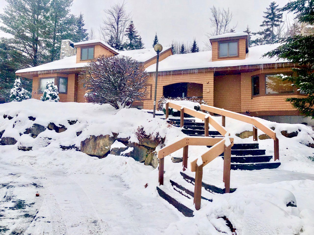 Forest Cabin near Mount Washington Perfect for NH Glamping