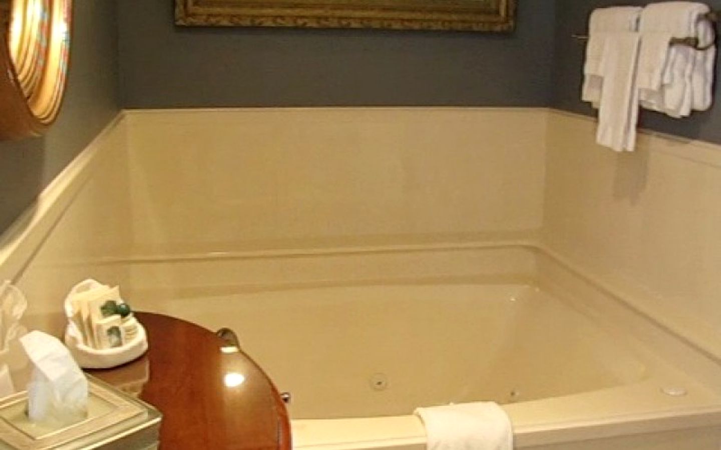 Charming Cottage on Historic Plantation Grounds in Vacherie, Louisiana