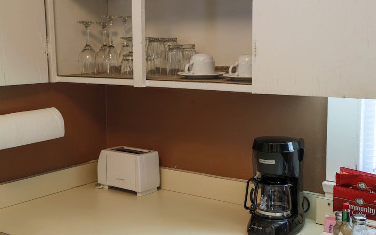 Romantic Cottage for Two by the Mississippi River in Vacherie, Louisiana