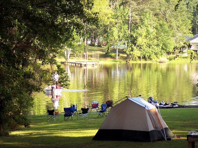 Cabins (Gary City, Texas, United States)