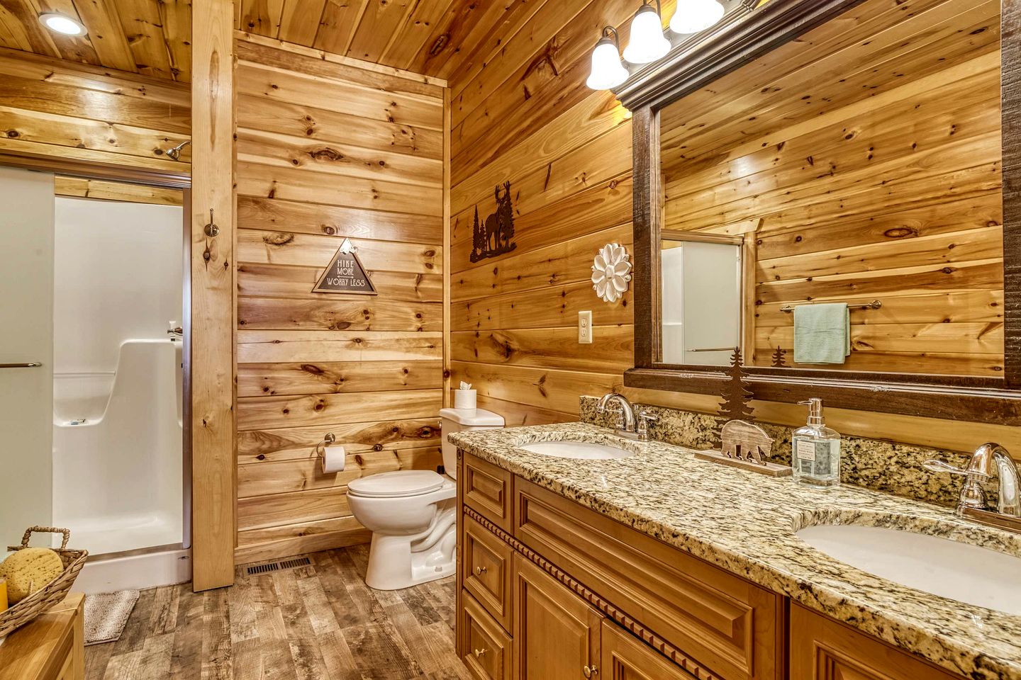 Spacious Mountain Cabin Retreat with Theater, Hot Tub & Fire Pit in Sevierville, Tennessee