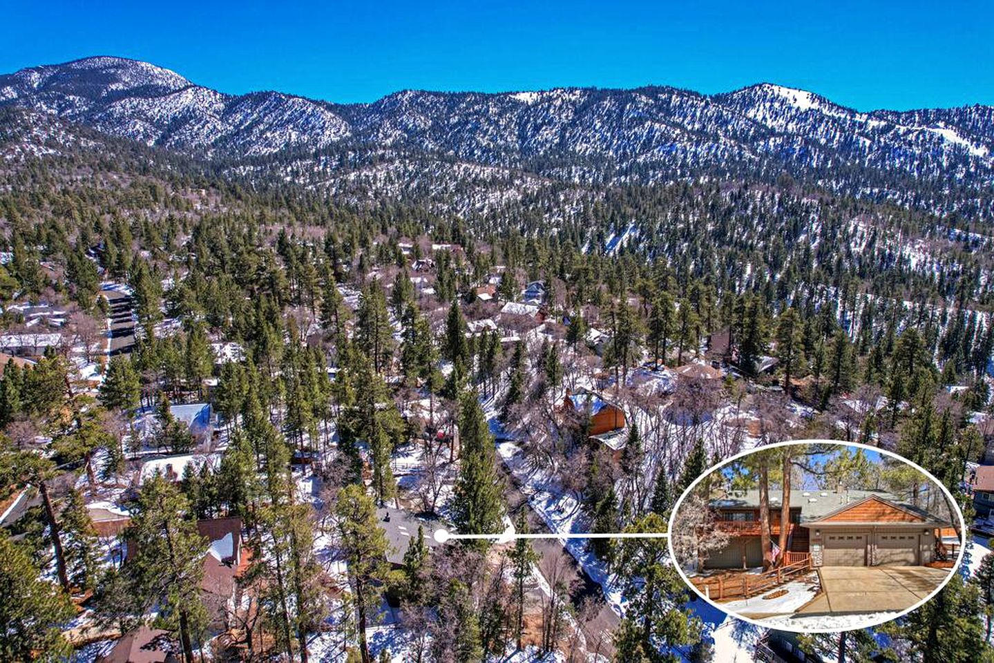 Moonridge Magic: Cabin with Hot Tub for Your Mountain Retreat