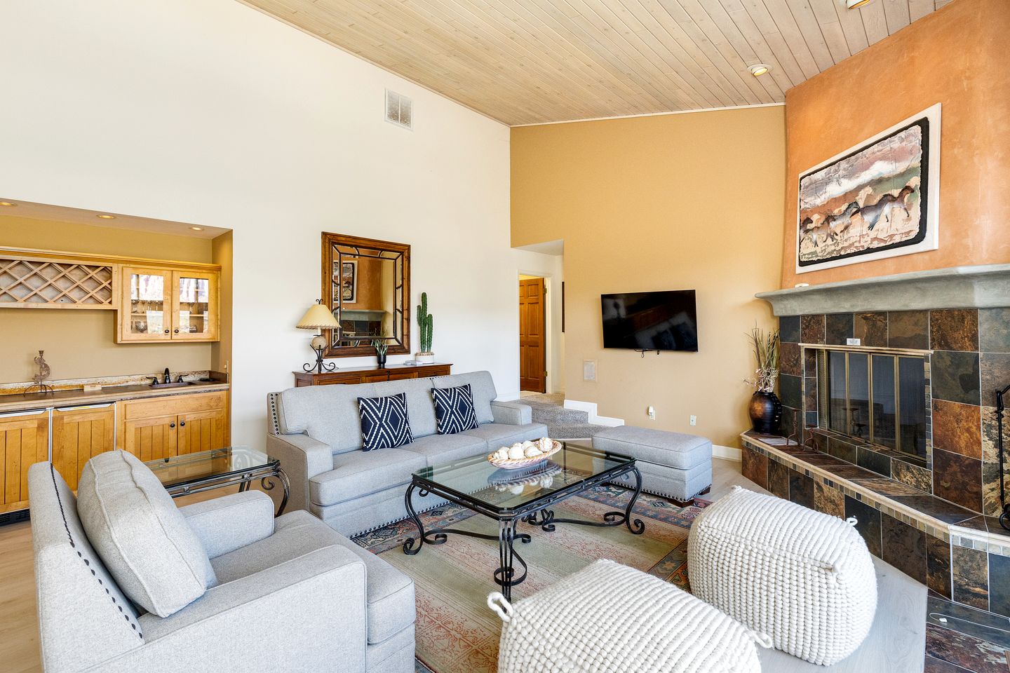 Amazing Vacation Rental with Gorgeous Views, Surrounded by High Desert Oak Trees in Sedona, Arizona