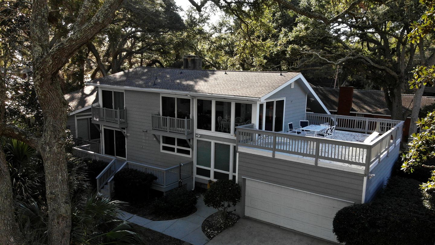 Beachfront House Fabulous for Groups and Water Activities in Jekyll Island, Georgia