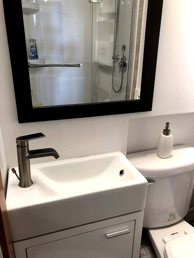 Vacation Rentals (Canada, --, --)