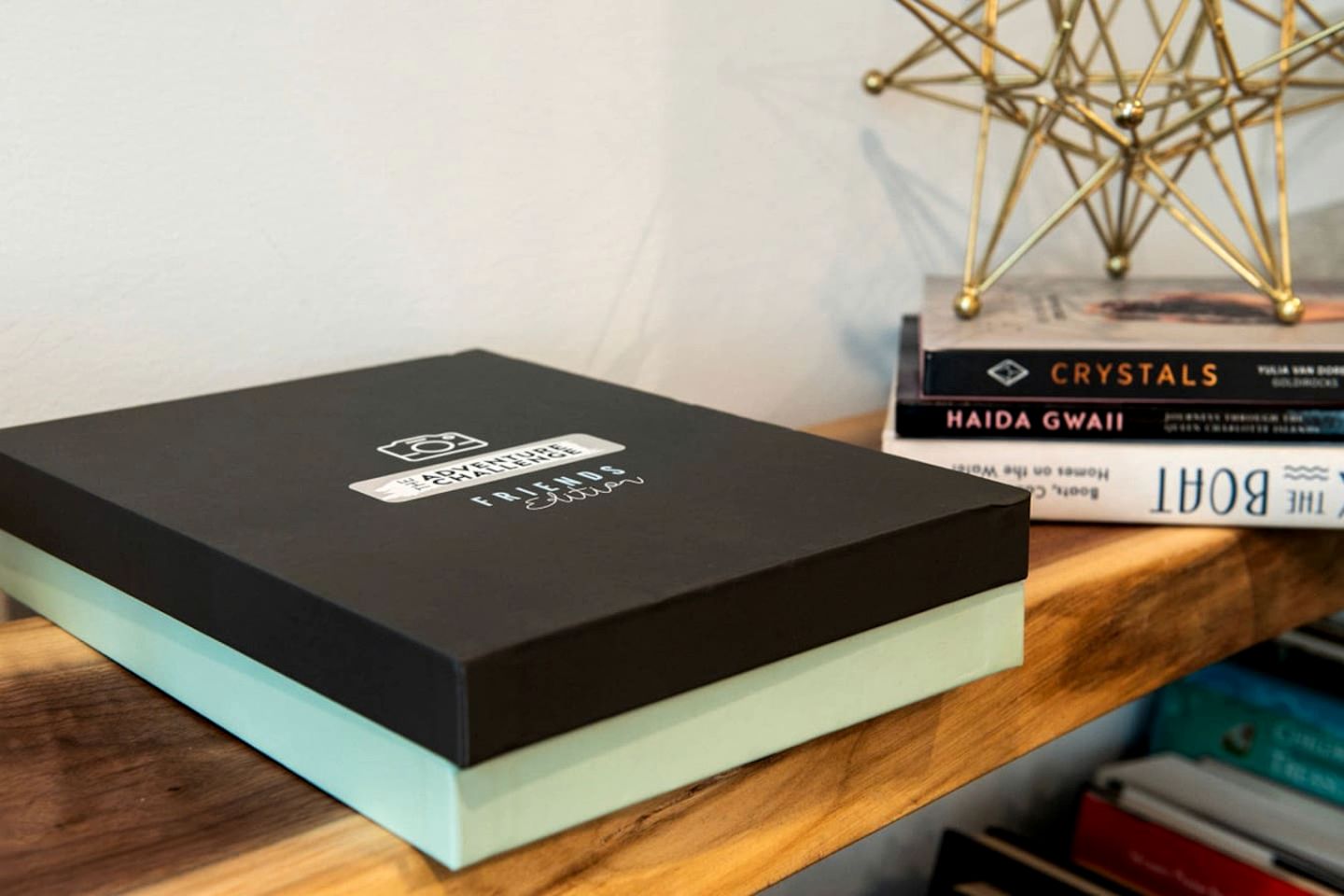 Chic Oceanfront Retreat with Cedar Sauna near Stories Beach in Campbell River, BC