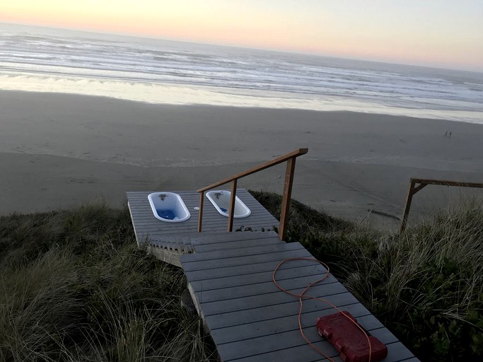 Newport, Oregon cabin rental's beach