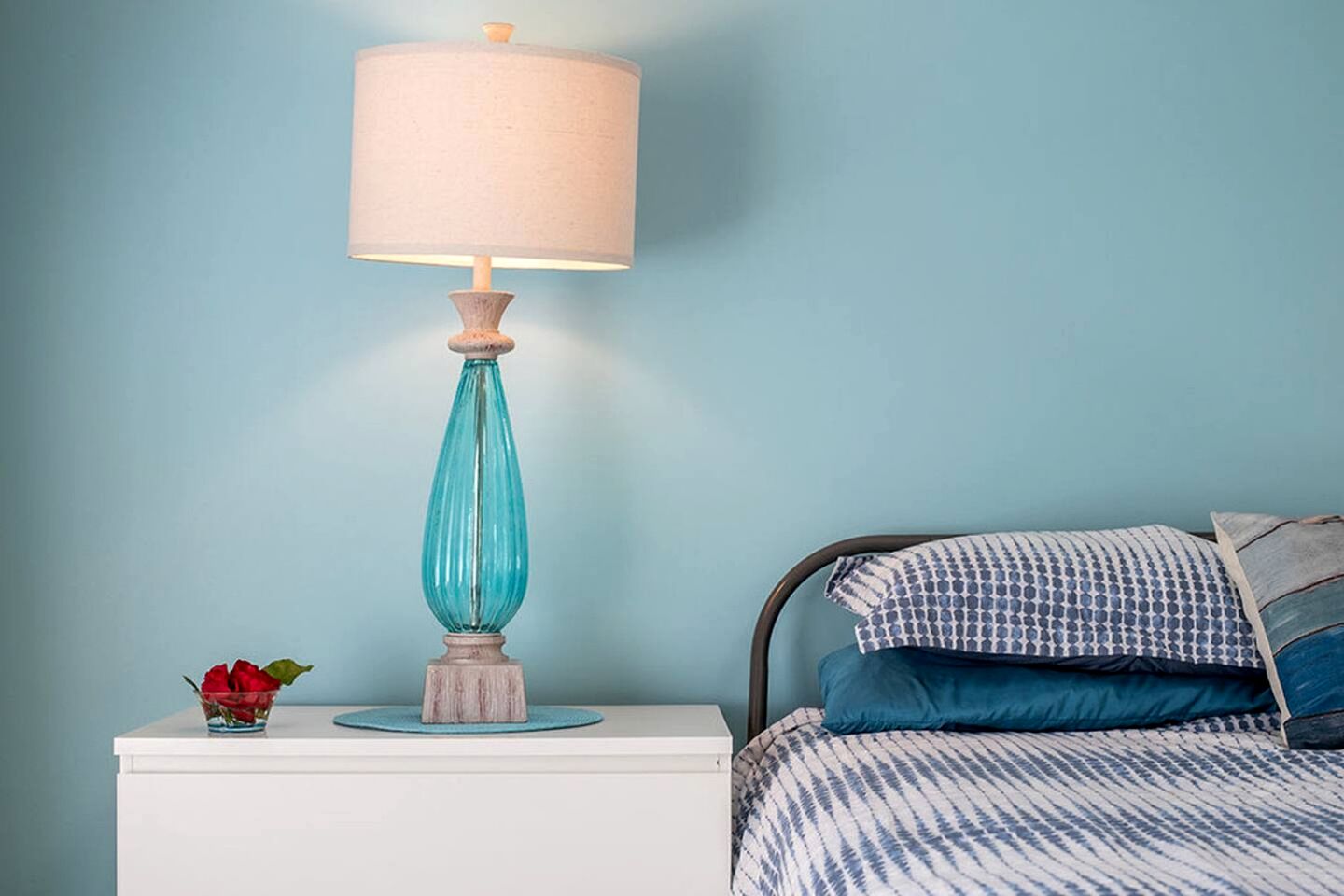 Beautiful Modern Beach House with Stunning Views of the Salish Sea in Campbell River, BC