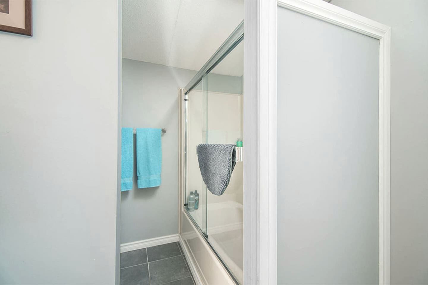 Beautiful Modern Beach House with Stunning Views of the Salish Sea in Campbell River, BC