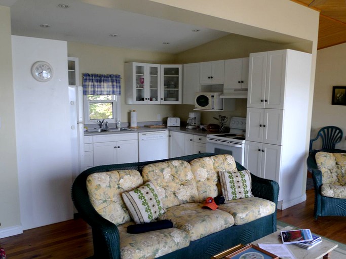 Cottages (Chamcook, New Brunswick, Canada)