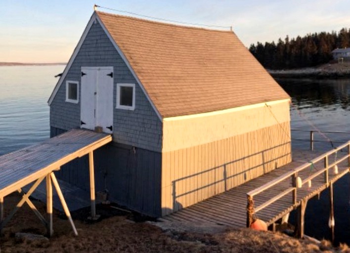 Lighthouse Lane CottagesNS Pet Friendly Starfish, Cottages, Indian