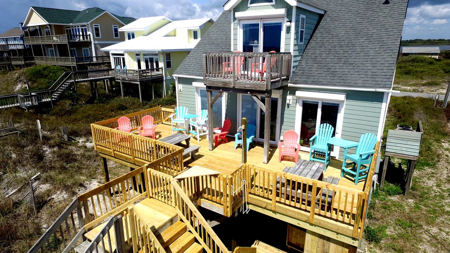 Oceanfront Cottage Rental with Stunning Beach Views on Topsail Island, North Carolina